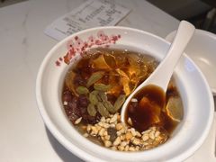 -渝是乎酸菜鱼(龙旗购物中心店)