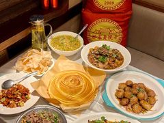 -那家老院子东北菜·饺子·小鸡炖蘑菇(艳华街店)