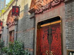 -龙凤荟·传统粤菜点心(新天地店)