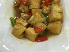 -天天向上素食餐厅(五台山店)