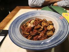 腊八蒜烧肥肠-那家小馆•北京菜•烤鸭(中关村店)