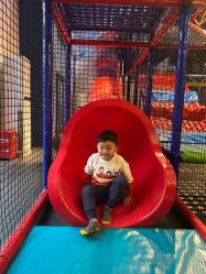 -动力星球家庭亲子游乐中心