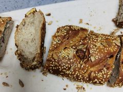 -红跑车蛋糕世界(清江路店)