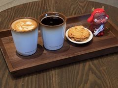 -星巴克臻选(北京银泰店)