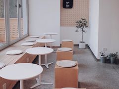 用餐区-DEEP COFFEE(瑞光烘焙工厂店)