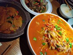-九锅一堂酸菜鱼(新南凯德直营店)