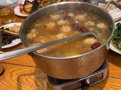 -黄泥岗·地道湖北菜(奥特莱斯店)