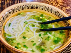 -正宗李家土鸡米线店