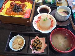 蒲烧鳗鱼定食-味太助·银饭食堂(中华城店)