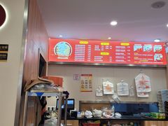 -万煲旺·香港老传承煲仔饭·猪杂汤(客村店)