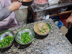 -正宗杨记普洱酸醋米线(总店)