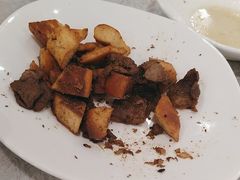 -汗腾格里·风味餐厅(新疆驻京办店)