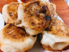 -宝瑞门钉肉饼店