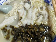 -明呈黄鱼面馆(斜土路店)
