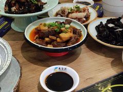 -龙聚德北京烤鸭(沙坪坝华宇A馆店)