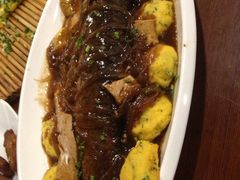 柴锅贴饼子熬鱼-蟹岛开饭楼