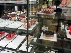 面包甜点陈列柜-巴黎贝甜(凯德MALL望京店)