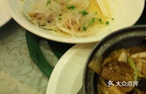 Steamed Scallops with Garlic and Vermicelli