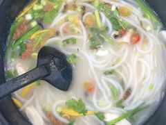 -桥香园过桥米线(国贸店)