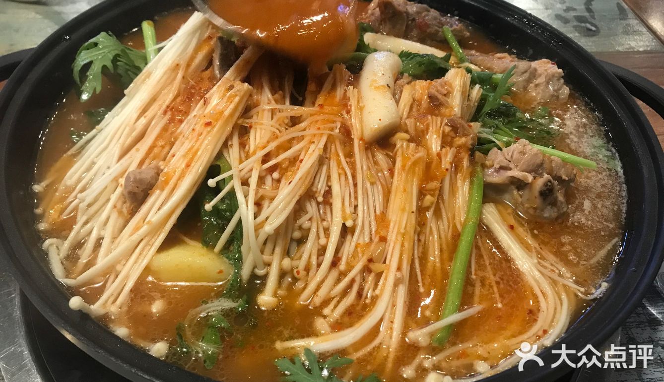 韩式年糕火锅[调皮]