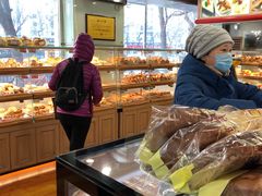 面包甜点陈列柜-新侨三宝乐面包店(崇文门店)