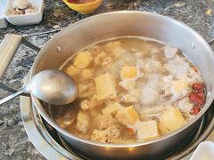 -一席地·本地鸡窝·杭帮鸡火锅(萧山银隆百货店)
