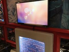 -麦朗量贩KTV音乐氧吧(泉水轻轨车站店)