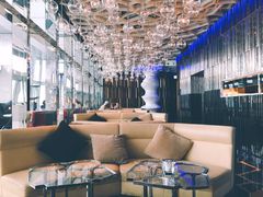 -OZONE 顶楼酒吧(香港丽思卡尔顿酒店)