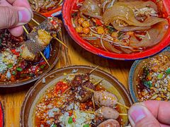-拐枣巷小串串(财大店)