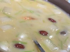 -新丁香海鲜主题餐厅(现代花园店)