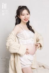 点击看大图 -专注孕妇照亲子照·纪田摄影