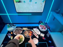 -唯爱KTV聚会餐厅(仙林东城汇店)