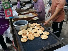 -老西关黄老太牛肉烧饼