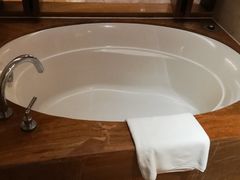 -三亚亚龙湾雅高铂尔曼别墅度假酒店