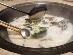 -陈大锅·岳阳鱼馆·地道岳阳菜(美食街店)