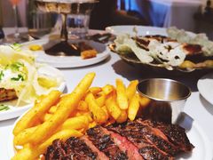 经典牛排配特色薯条-壳里西餐厅Coquille Seafood Bistro(蒙自路店)