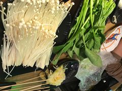 -尚品小土屋涮毛肚(李沧万达店)