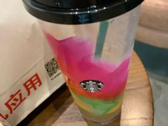 -星巴克臻选(广州高德置地秋广场店)