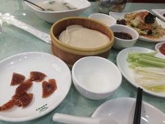 -六和聚传统烤鸭.天津菜(和平店)