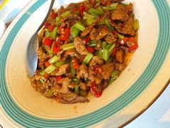湘西小炒黄牛肉-湘阅•威海海鲜•湖南味道(华宝店)