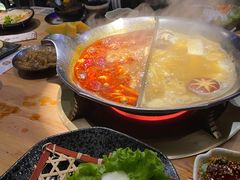 红颜花胶鸡锅-湊湊火锅·茶憩(杭州湖滨银泰in77店)
