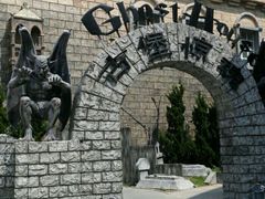 -蓬莱欧乐堡梦幻世界