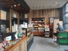 -星巴克(上海汇锦里店)