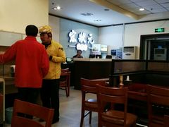 大堂-宏状元现熬粥·京味菜(三里河店)