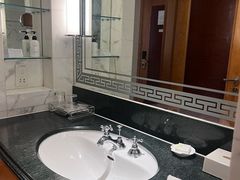 -大连富丽华大酒店