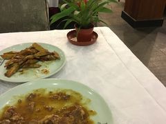-卫鼎轩·家宴(水上公园店)