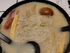 -肥汁米蘭香港米线(长宁来福士店)