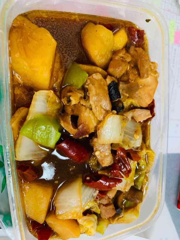 菜品:要的黄焖鸡土豆,味道不错,我是打包带