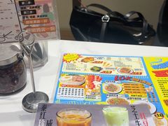 -樂麗餐室 · 本地茶餐廳(扬名广场店)