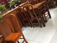 -朱鸿兴面馆(绿宝广场店)